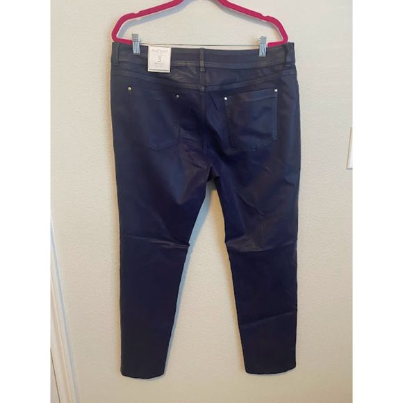 NWT Platinum Chico’s Slim Leg Pants Navy Blue Cotton Blend 3 - Picture 3 of 7